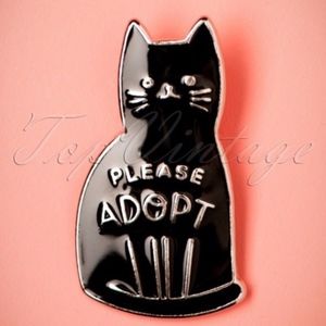 cat pin / brooch